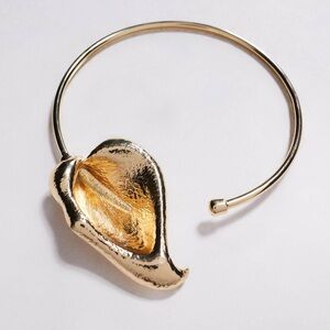 Zara Calla Lily Choker Necklace Flower Design